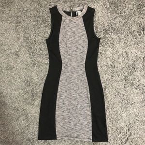 Size 6 | Dresses | midi | stretch | black and gray
